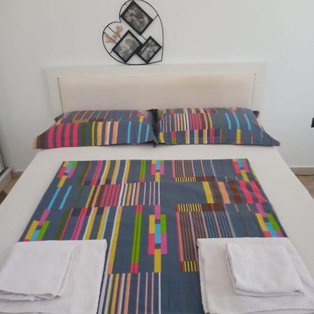 Apartment Thousand Kisses Saranda Zewnętrze zdjęcie