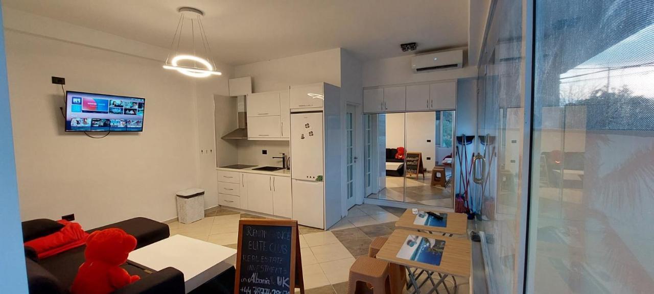 Apartment Thousand Kisses Saranda Zewnętrze zdjęcie