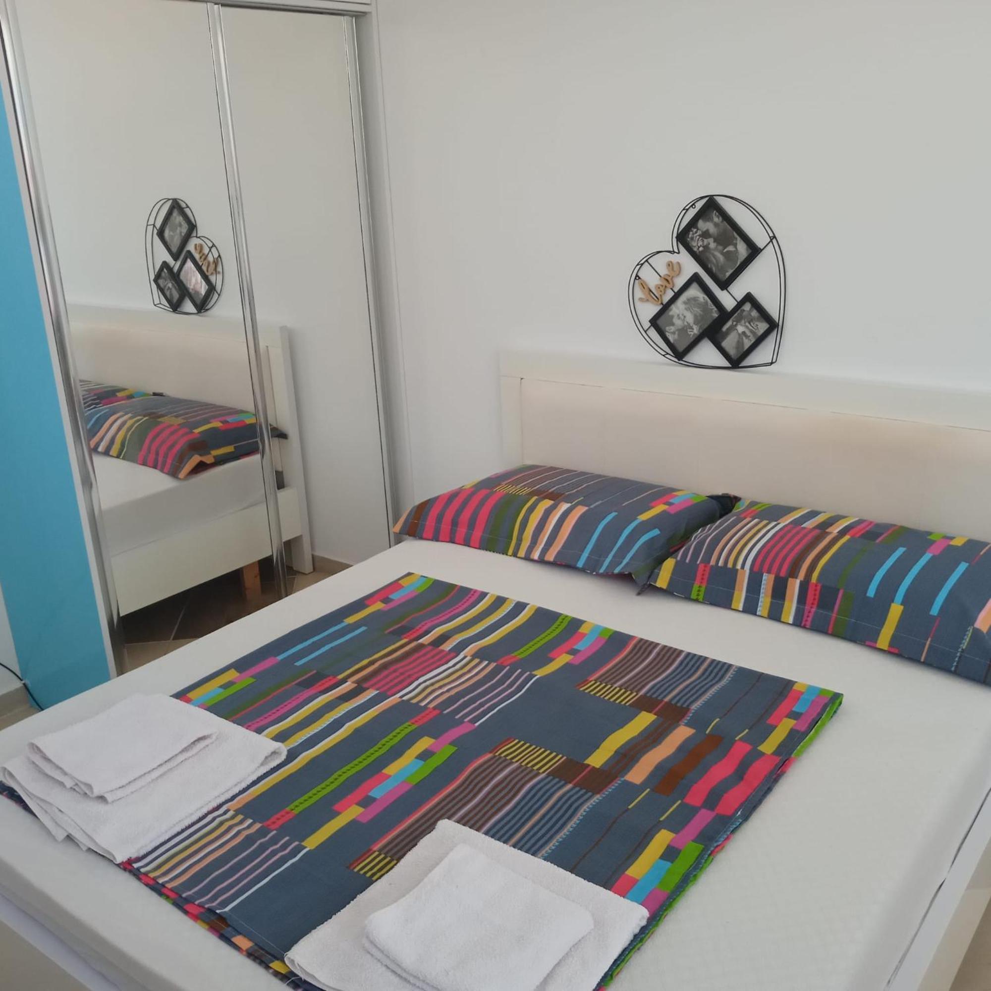 Apartment Thousand Kisses Saranda Zewnętrze zdjęcie